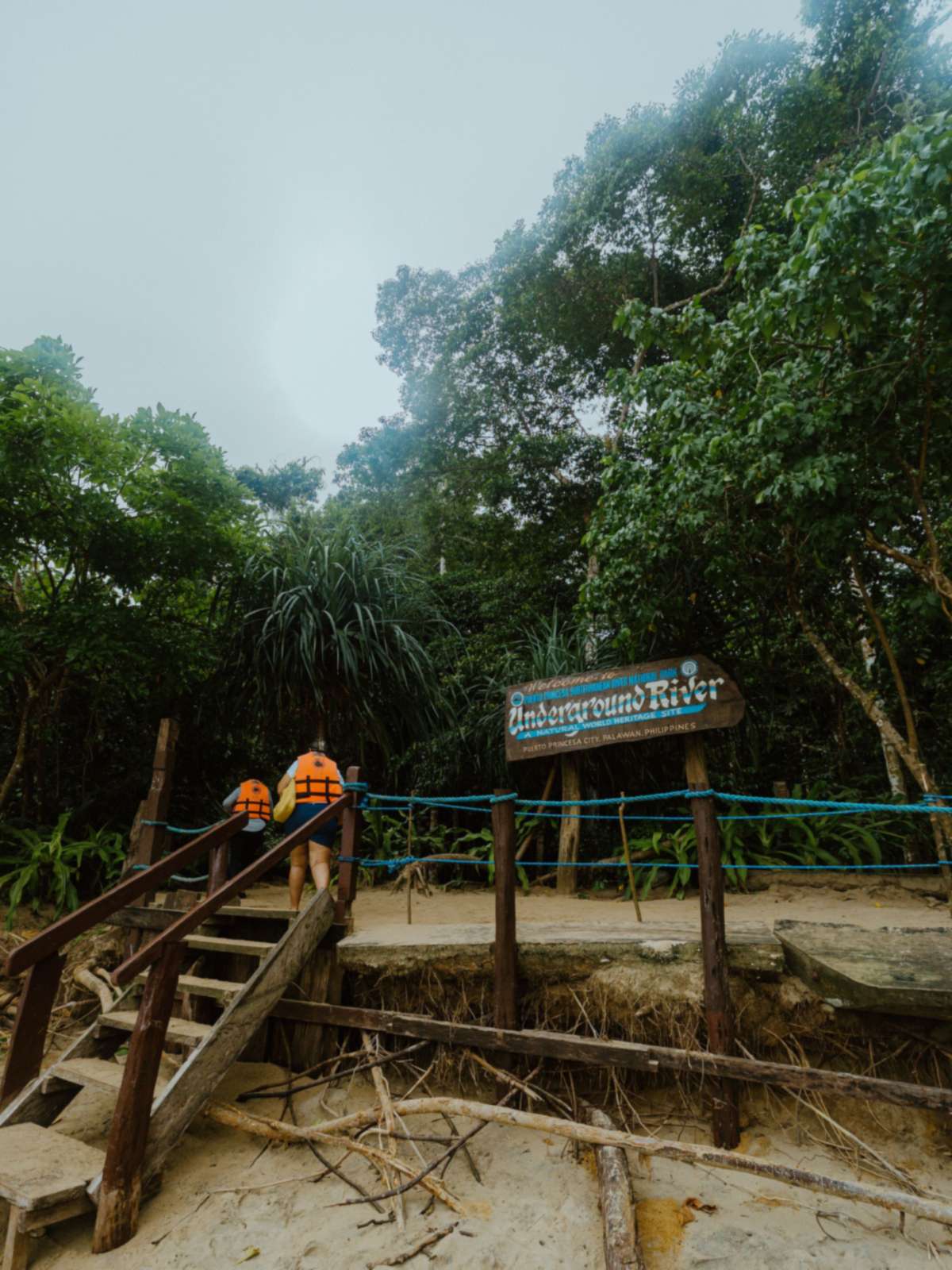 Visitors in life vests at the entrance of the Puerto Princesa Underground River